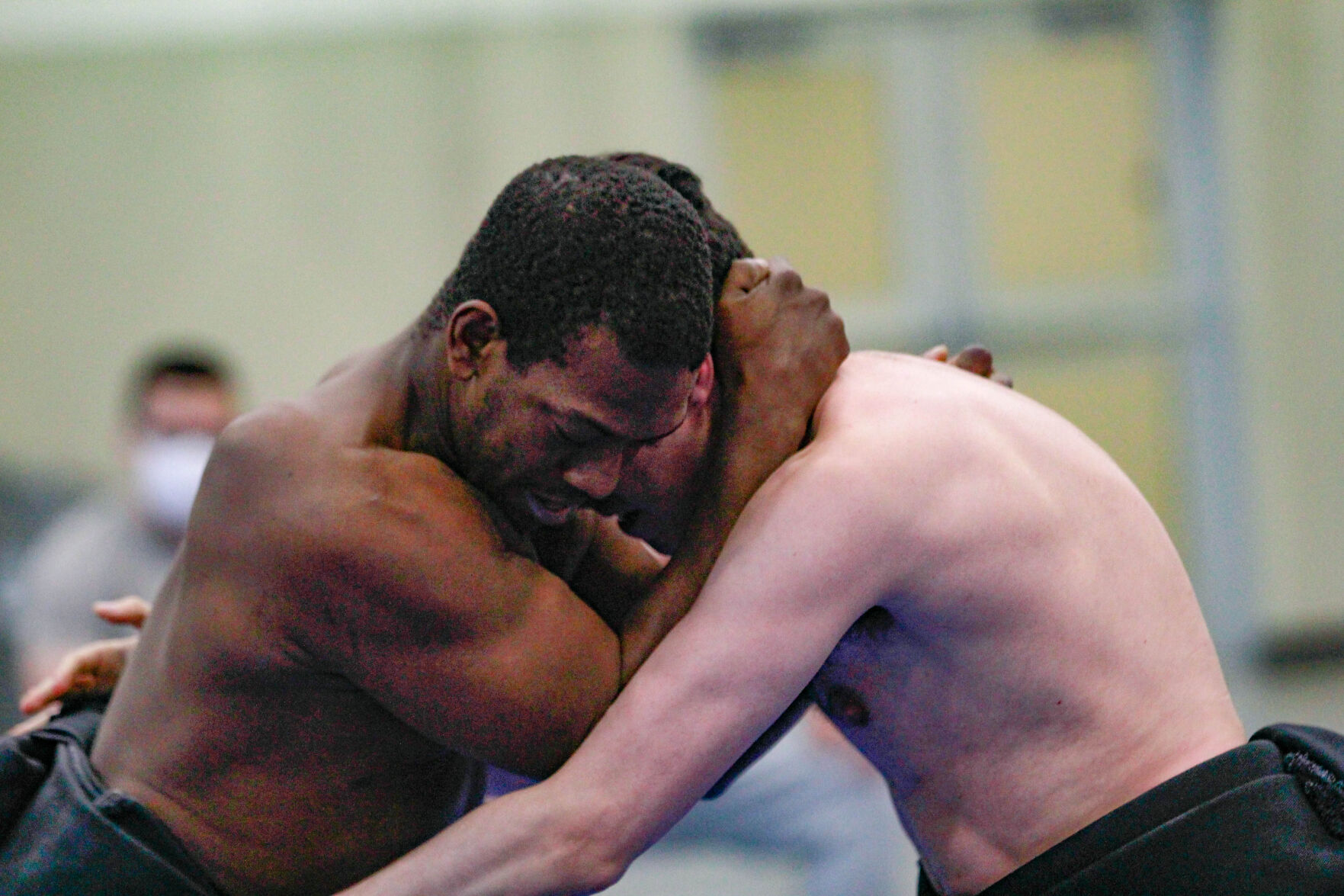 The Japanese Culture Society holds a sumo exhibition on campus